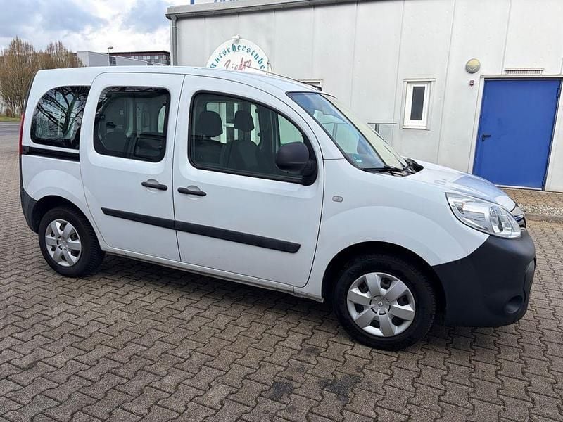 Gebraucht Renault Kangoo 75 PS (55 kW) 2018 Weiß Van / Kleinbus