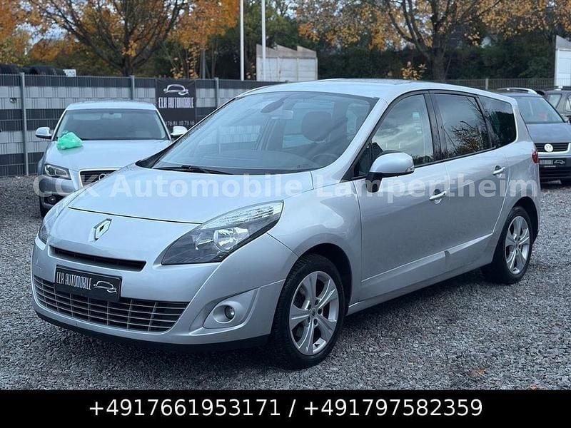 Silber Gebraucht 2012 Renault Scénic III Dynamique Van / Kleinbus | 3.799 € (Guter Preis) - Bild 1/4