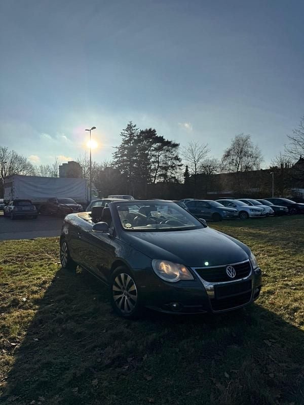 Blau Gebraucht 2008 VW Eos Cabrio | 2.699 € (Guter Preis) - Bild 1/4
