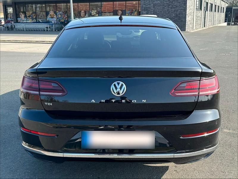 Gebraucht VW Arteon Elegance 150 PS (110 kW) 2017 Schwarz Kleinwagen