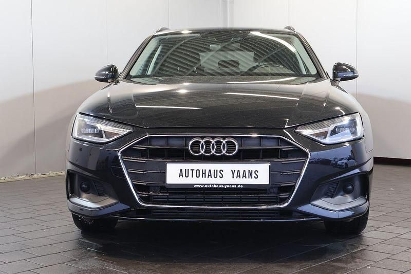 Gebraucht Audi A4 150 PS (110 kW) 2022 Schwarz Kombi