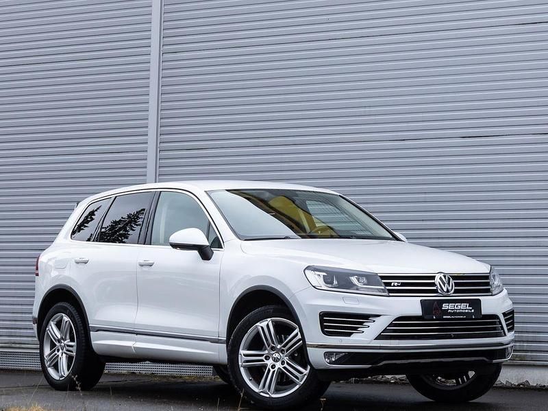 Weiß Gebraucht 2015 VW Touareg SUV | 22.990 € (Fairer Preis) - Bild 1/4