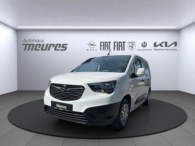 Weiss Gebraucht 2020 Opel Combo Edition Van / Kleinbus | 11.988 € (Fairer Preis) - Bild 1/4