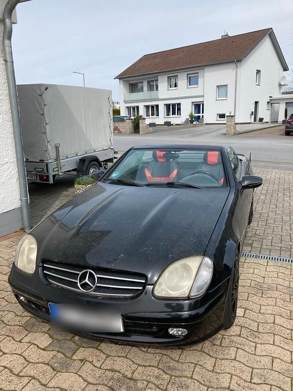 Schwarz Gebraucht 2000 Mercedes SLK230 Cabrio | 2.250 € (Guter Preis) - Bild 1/2