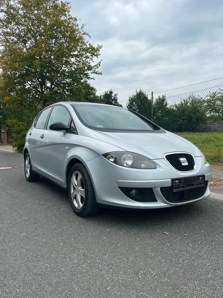Gebraucht Seat Altea 105 PS (77 kW) 2006 Silber Van / Kleinbus
