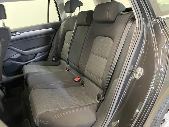 Gebraucht VW Passat Business 122 PS (89 kW) 2020 Grau Kombi