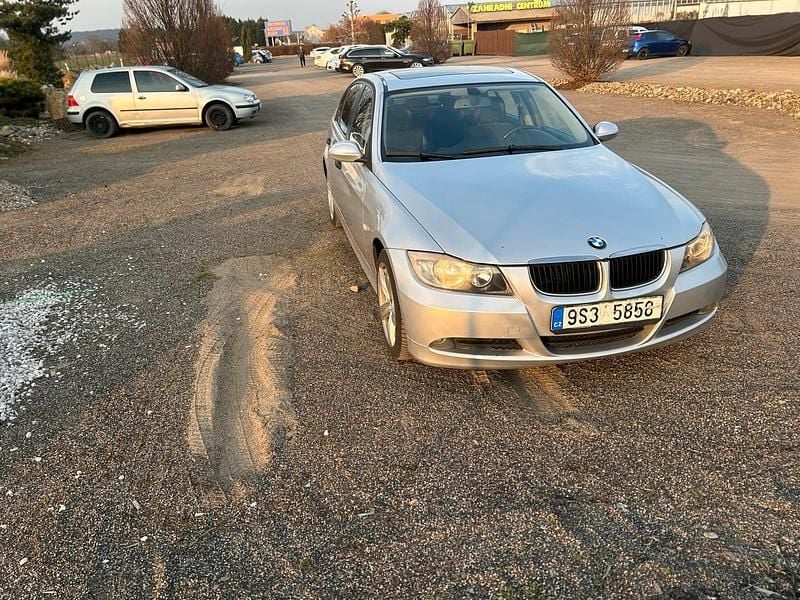 Gebraucht BMW 320 120 PS (88 kW) 2005 Silber Limousine