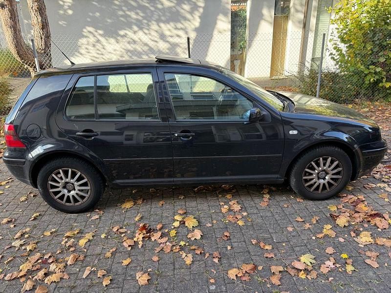 Gebraucht VW Golf IV Edition 116 PS (85 kW) 2000 Schwarz Limousine