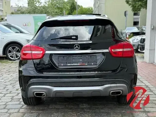 Gebraucht Mercedes GLA220 AMG line 170 PS (125 kW) 2015 Schwarz SUV