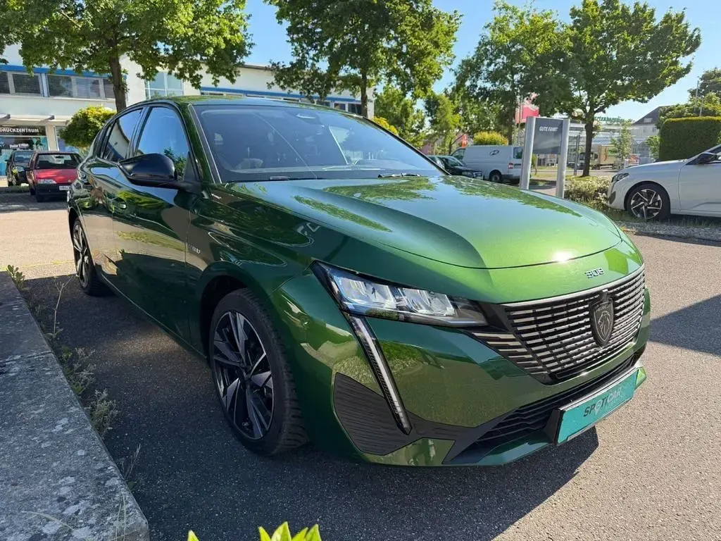 Gebraucht Peugeot 308 Allure 181 PS (133 kW) 2022 Grün Limousine