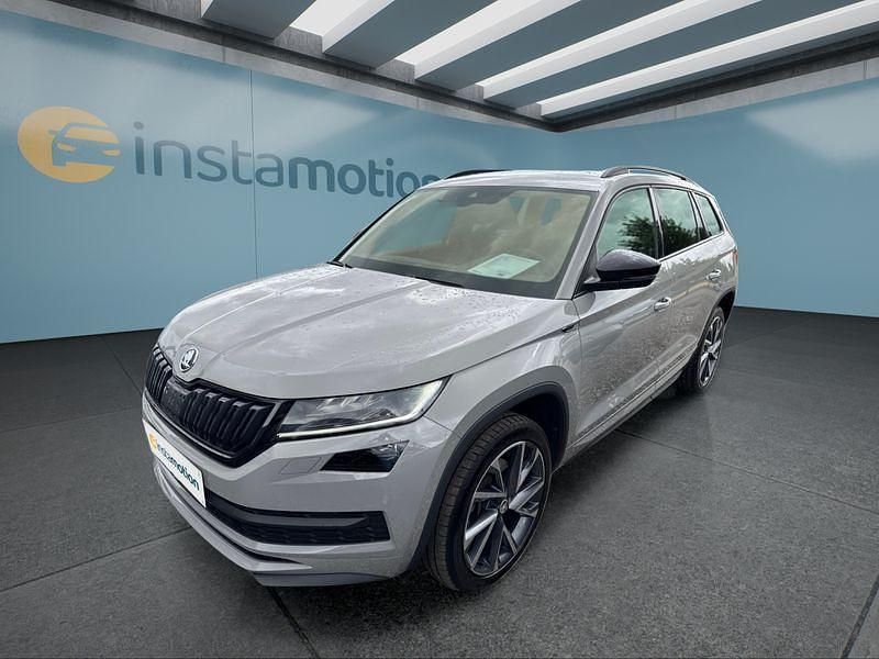 Grau Gebraucht 2020 Skoda Kodiaq SUV | 31.199 € (Fairer Preis) - Bild 1/4