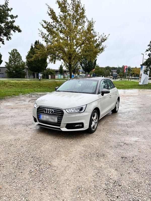 Gebraucht Audi A1 Sport 150 PS (110 kW) 2017 Grau Kleinwagen