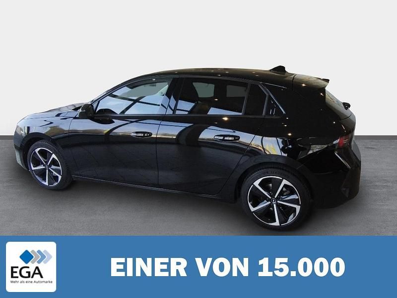 Gebraucht Opel Astra Edition 110 PS (80 kW) 2024 Schwarz