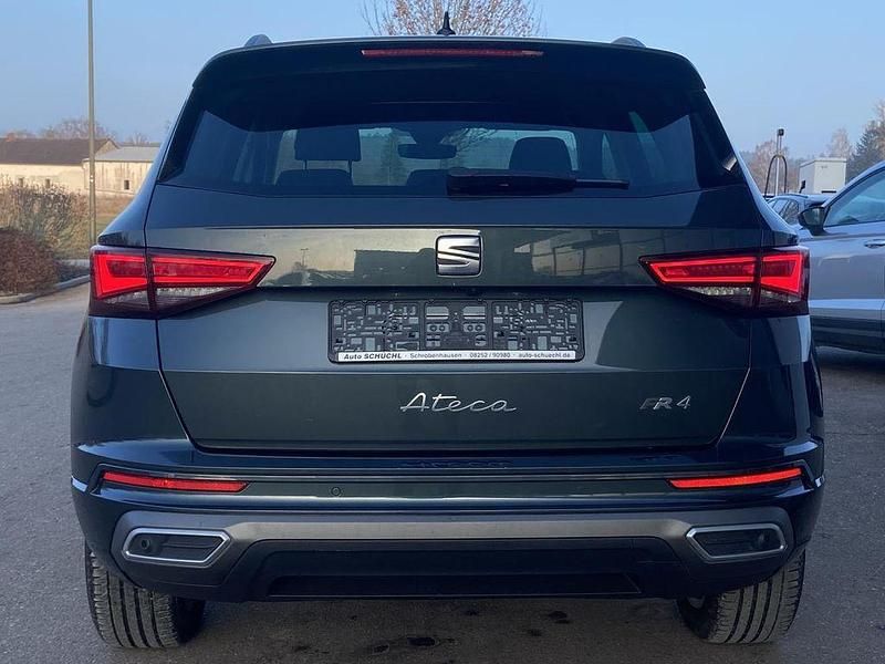 Gebraucht Seat Ateca 4Drive 150 PS (110 kW) 2022 Grün SUV