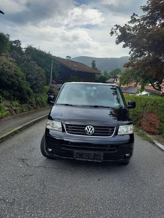 Gebraucht VW Multivan 131 PS (96 kW) 2009 Schwarz Van / Kleinbus
