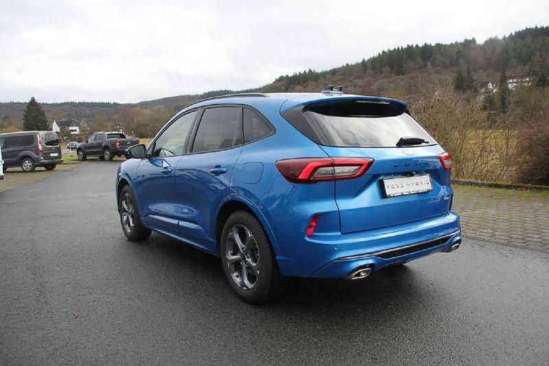 Gebraucht Ford Kuga ST-Line 152 PS (111 kW) 2025 Dynamicblau metallic SUV