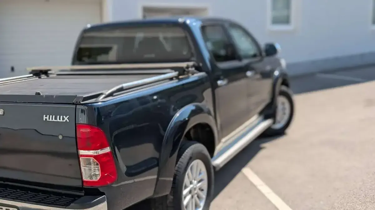Gebraucht Toyota HiLux City 171 PS (125 kW) 2015 Blau Pickup
