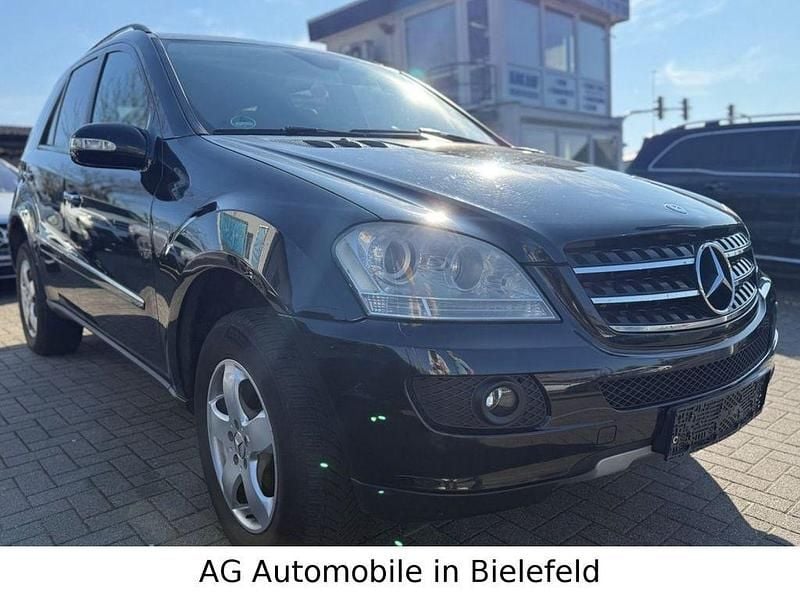 Gebraucht Mercedes ML280 190 PS (139 kW) 2007 Schwarz SUV