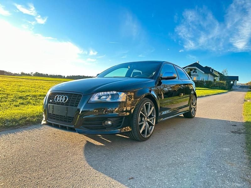Schwarz Gebraucht 2009 Audi S3 Coupé | 11.900 € (Fairer Preis) - Bild 1/4