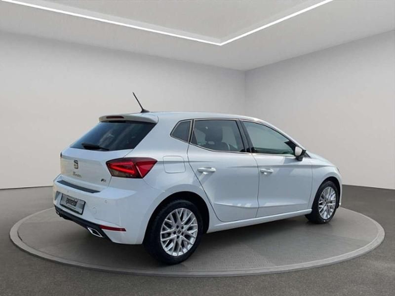 Gebraucht Seat Ibiza FR 116 PS (85 kW) 2024 Nevada weiß metallic Kleinwagen