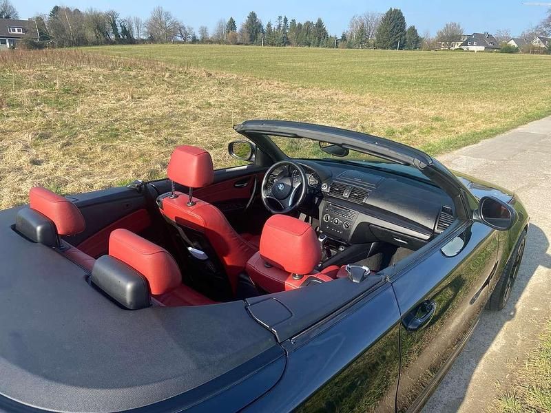 Occasion BMW 118 Cabriolet 143 ch (105 kW) 2009 Noir Cabriolet