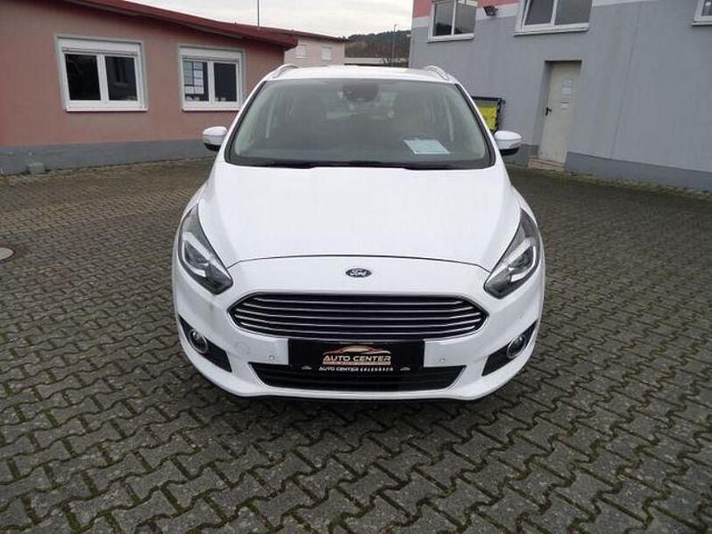 Gebraucht Ford S-MAX Titanium 190 PS (139 kW) 2018 Andere Van / Kleinbus