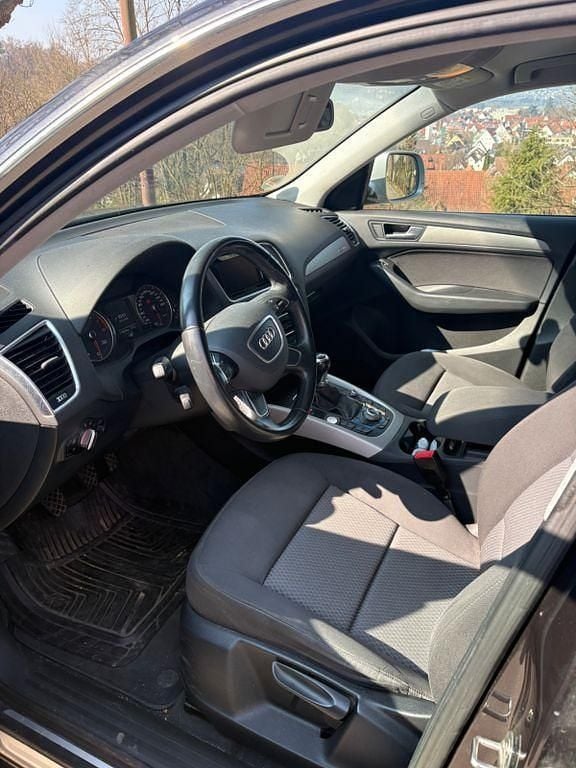 Gebraucht Audi Q5 S-Line 179 PS (131 kW) 2014 Grau SUV