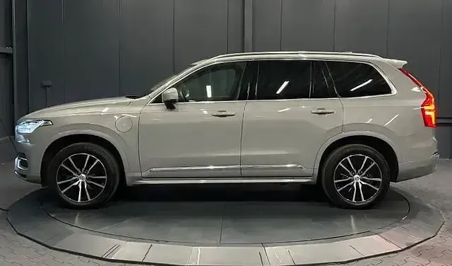 Gebraucht Volvo XC90 Core 455 PS (334 kW) 2024 Grau SUV
