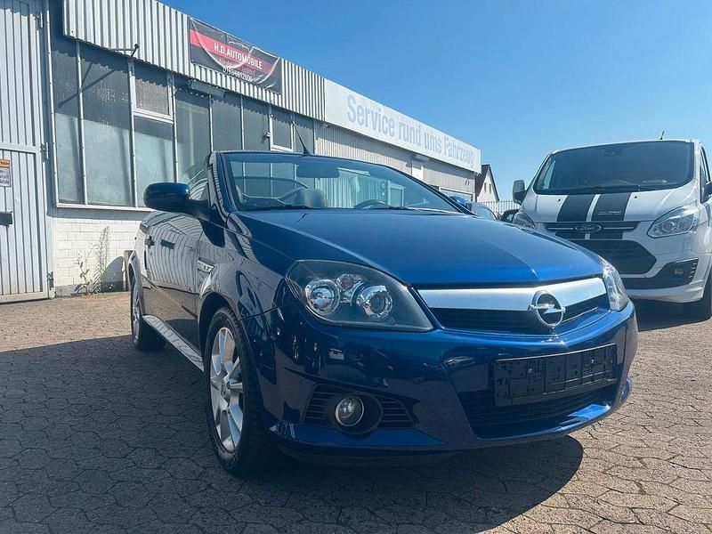 Blau Gebraucht 2006 Opel Tigra Sport Kleinwagen | 1.400 € (Fairer Preis) - Bild 1/4