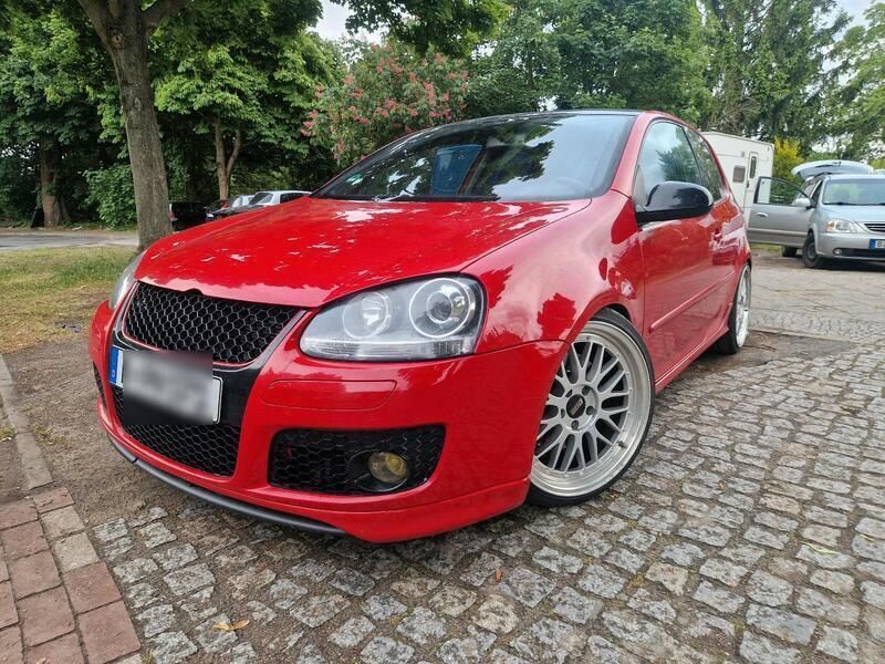 Rot Gebraucht 2005 VW Golf V Sound | 3.499 € - Bild 1/4