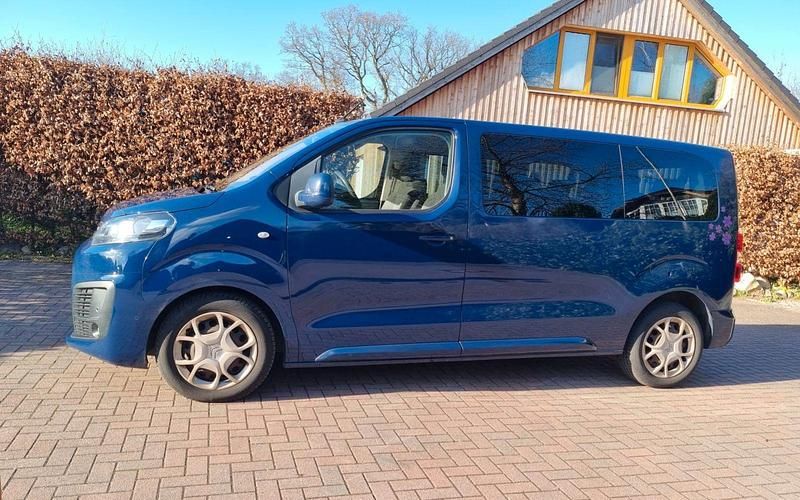 Gebraucht Citroën Spacetourer Feel 150 PS (110 kW) 2019 Blau Van / Kleinbus