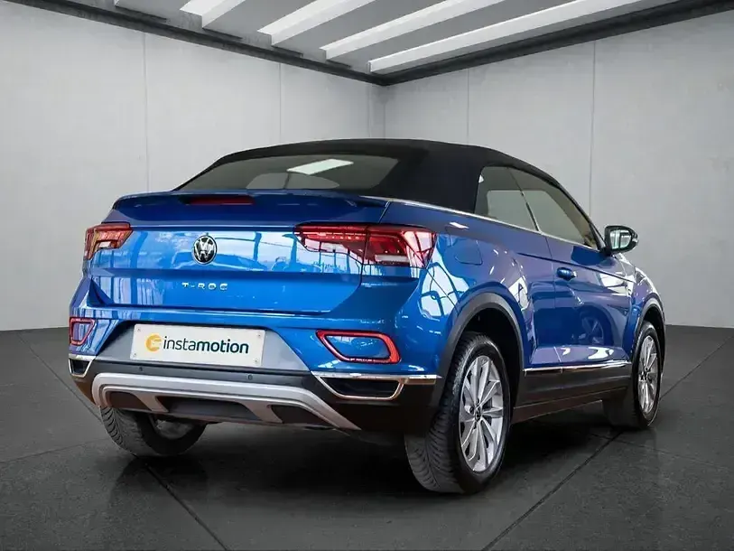 Second-hand VW T-Roc 150 CP (110 kW) 2023 Albastru SUV