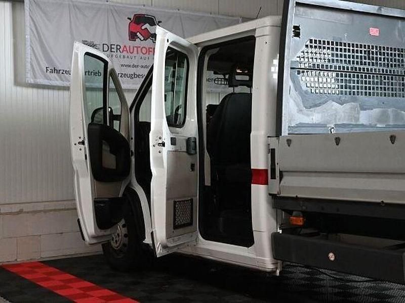 Gebraucht Peugeot Boxer 163 PS (119 kW) 2018 Blanc banquise Van