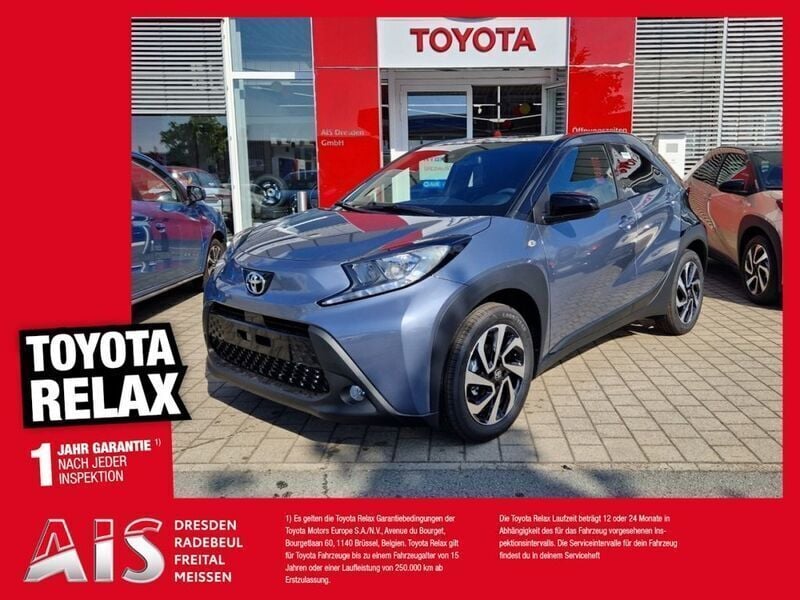 Celestite grey metallic / Neu 2025 Toyota Aygo Kleinwagen | 17.390 € - Bild 1/3