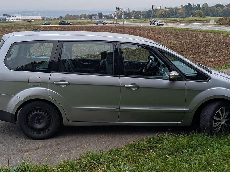 Gebraucht Ford Galaxy Trend 140 PS (102 kW) 2008 Grau Van / Kleinbus