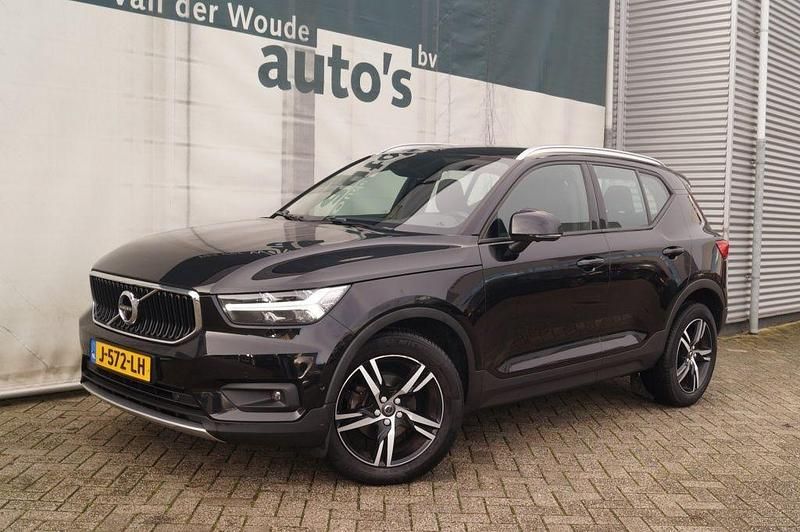 Gebraucht Volvo XC40 Business Edition 163 PS (119 kW) 2020 Schwarz SUV