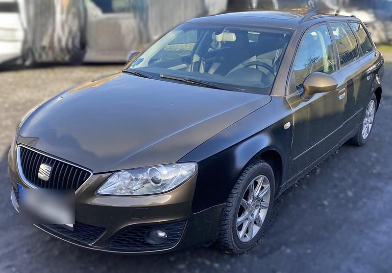 Gebraucht Seat Exeo Style 143 PS (105 kW) 2011 Braun Kombi