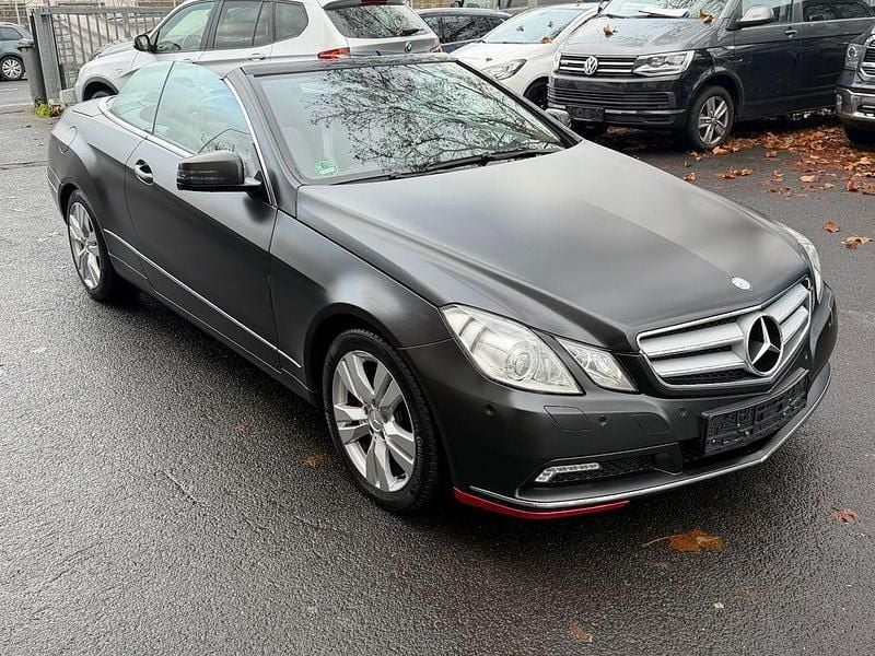 Gebraucht Mercedes E350 292 PS (214 kW) 2011 Silber Cabrio