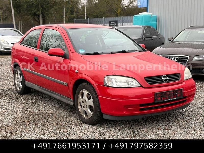 Gebraucht Opel Astra Comfort 84 PS (61 kW) 2001 Rot Limousine