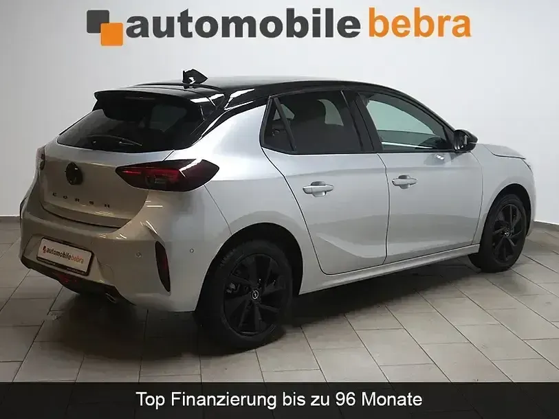 Gebraucht Opel Corsa 101 PS (74 kW) 2024 Kristall silber Kleinwagen