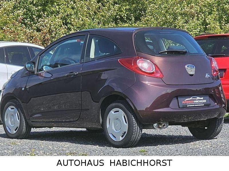 Gebraucht Ford Ka Ambiente 69 PS (50 kW) 2012 Violet Kleinwagen