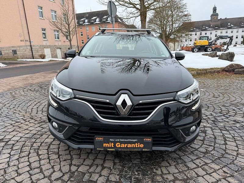 Gebraucht Renault Mégane GrandTour 132 PS (97 kW) 2017 Schwarz Kombi