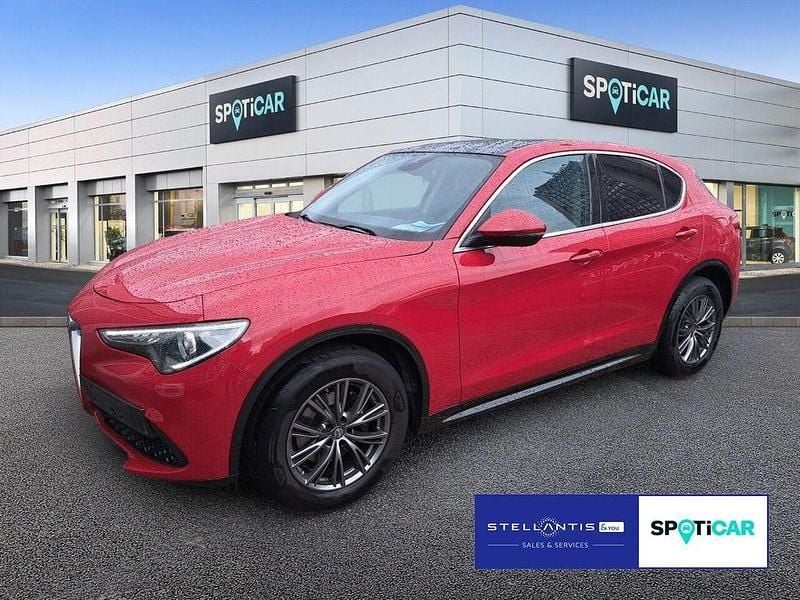 Rot Gebraucht 2020 Alfa Romeo Stelvio Lusso SUV | 26.140 € (Superpreis) - Bild 1/4