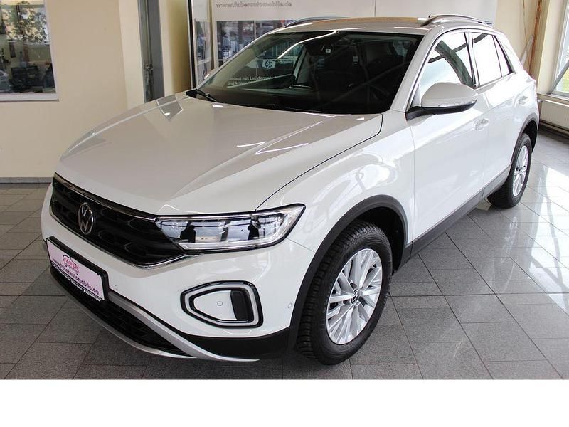 Pure white Gebraucht 2025 VW T-Roc Life SUV | 22.988 € (Guter Preis) - Bild 1/4