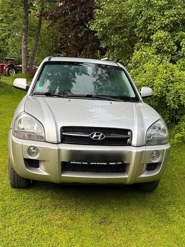 Silber Gebraucht 2006 Hyundai Tucson SUV | 3.000 € (Guter Preis) - Bild 1/4