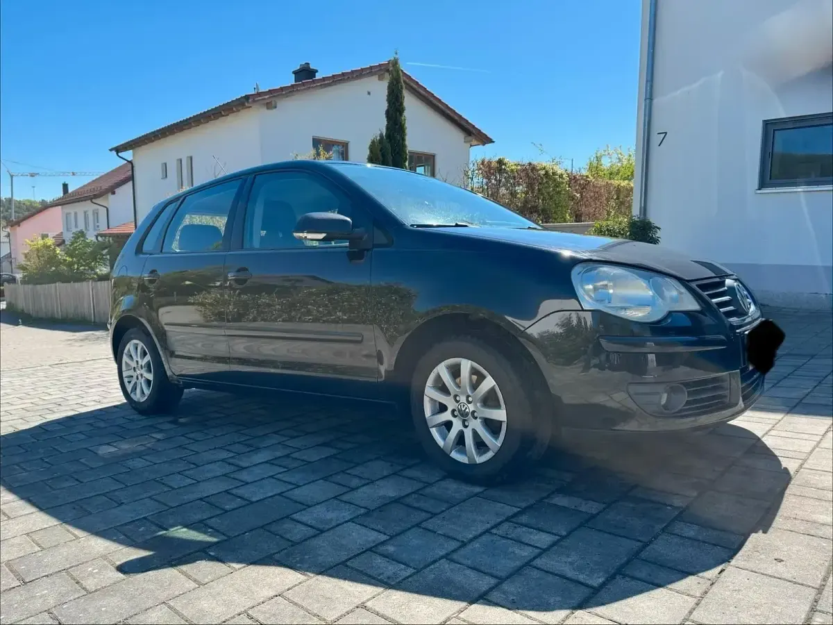 Gebraucht VW Polo 75 PS (55 kW) 2007 Schwarz Kleinwagen