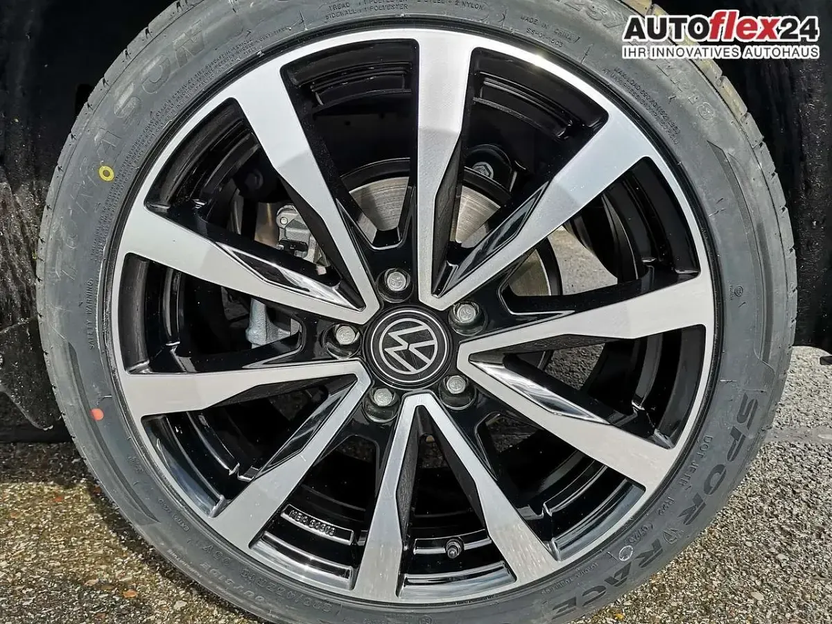 Neu VW Caddy Edition 116 PS (85 kW) 2026 Deep black perleffekt Van / Kleinbus