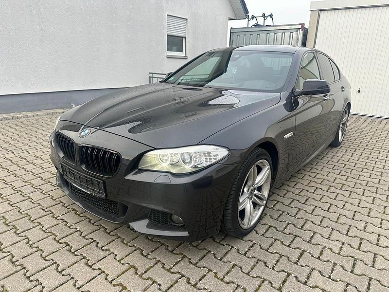 Gebraucht BMW 535 M Sport 313 PS (230 kW) 2012 Schwarz Limousine