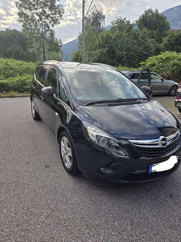 Gebraucht 2013 Opel Zafira Tourer Innovation Van / Kleinbus | 6.500 € (Etwas zu teuer) - Bild 1/4