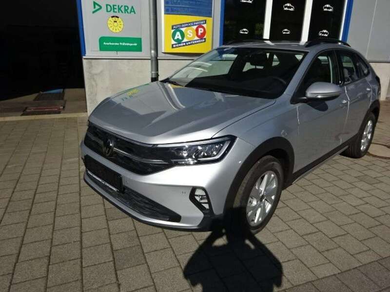 Reflexsilber metallic Gebraucht 2023 VW Taigo IQ Drive SUV | 26.990 € (Etwas zu teuer) - Bild 1/4